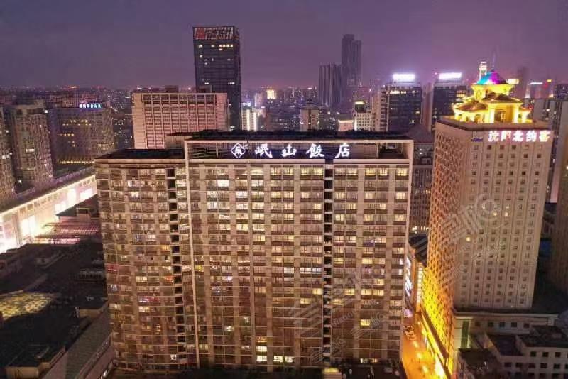 沈阳四星级酒店最大容纳400人的会议场地|沈阳岷山饭店的价格与联系方式